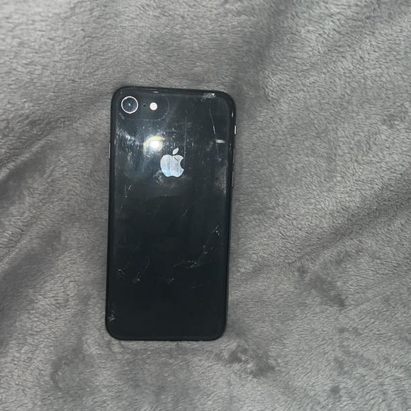 iPhone 8 - Picture 2 of 3